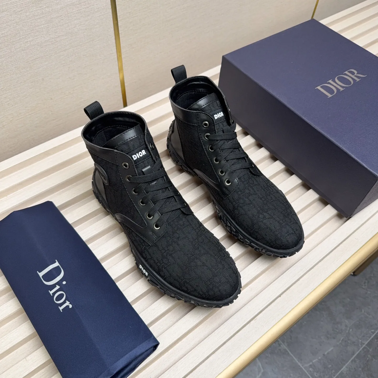 Men's Shoes 💰440 Dior A practical choice that combines protection with classic style. Made from durable Rugged Calf leather, it's tumbled and hand-finished to create a soft suede feel with a rich texture. Elastic side panels and subtle cutouts are inspired by the classic Chelsea boot. Leather upper and lining with Kummel tabs at front and rear, rubber outsole